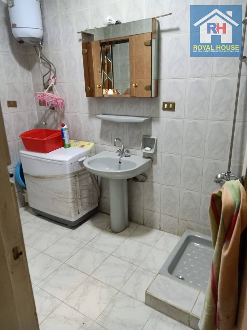 8 c565dc65-96fb-4e28-9b6d-652fbf10ebad. jpg