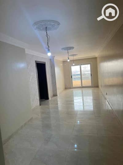 3 Bedroom Apartment for Rent in Kafr Abdo, Alexandria - fe2ff9dd-a07f-48b7-8763-105039fc2840. jpg
