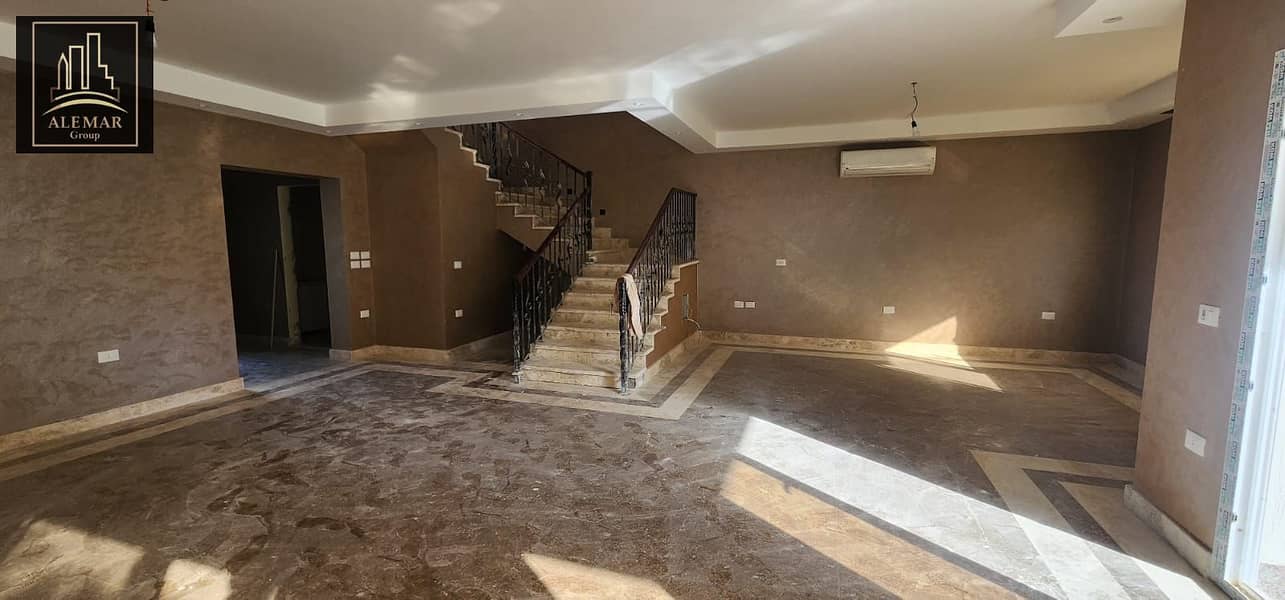 4 87555efe-dd09-4837-a56d-d240629178fa. jpeg