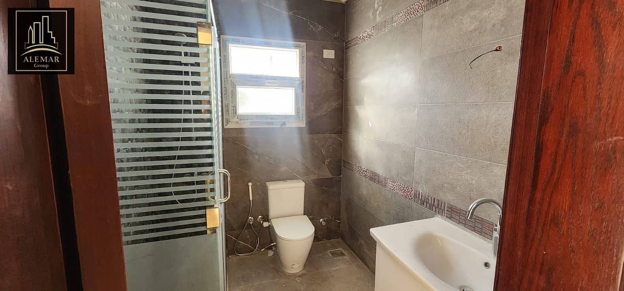 5 a34c9d49-dd6c-48d0-b44a-6dda82741ba6. jpeg