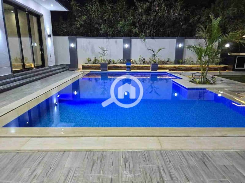 3 FB_IMG_1759078746383. jpg