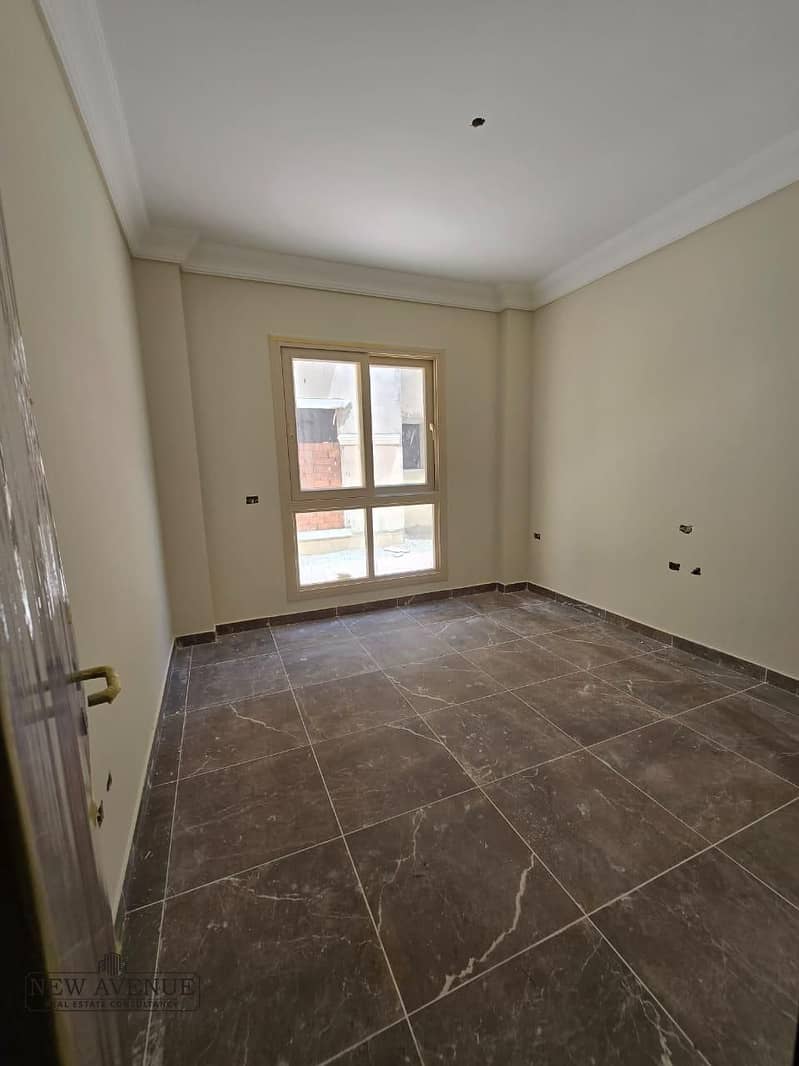 6 WhatsApp Image 2025-09-10 at 10.51. 00 PM (1). jpeg