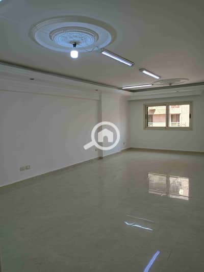 مکتب  للايجار في مدينة نصر، القاهرة - 1000347577. jpg