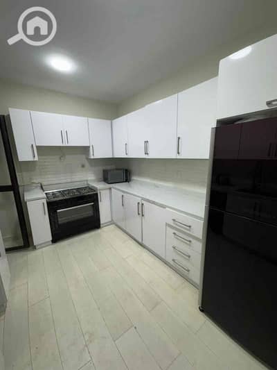 شقة 3 غرف نوم للايجار في 6 أكتوبر، الجيزة - 839ed521-7f7f-4286-9e20-b2657d272169. jpg