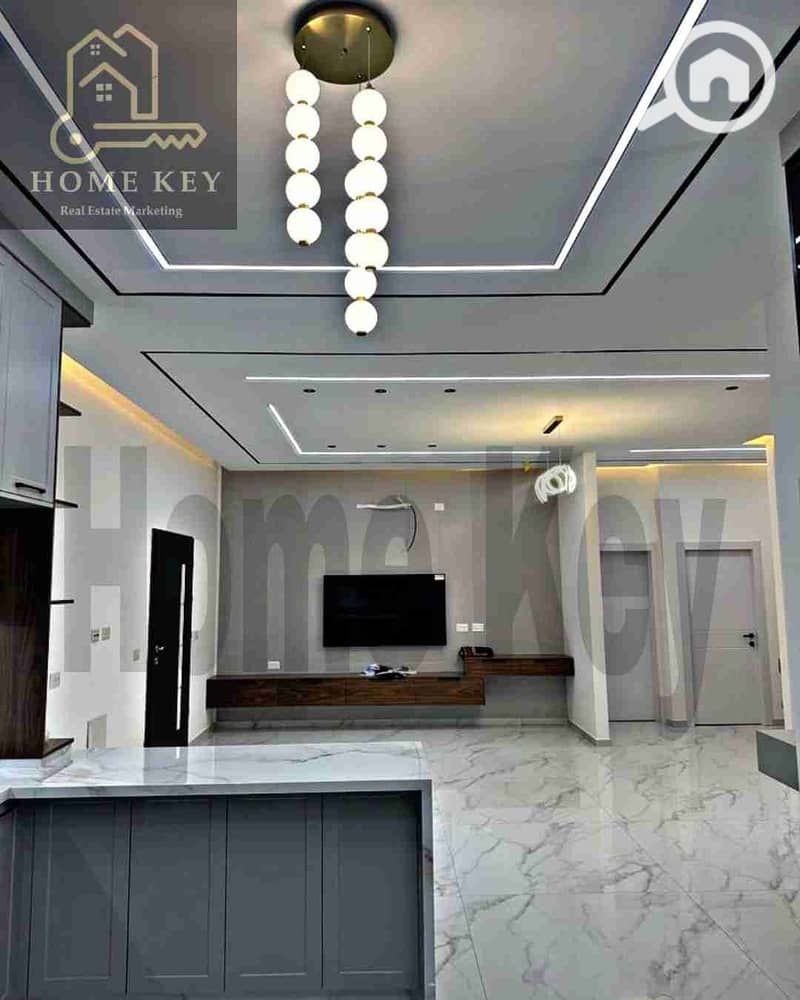 1000413021. jpg 1000413021. jpg