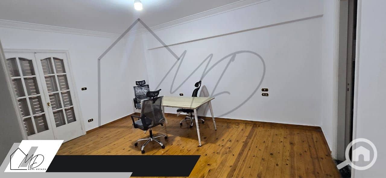 3 9999. jpg