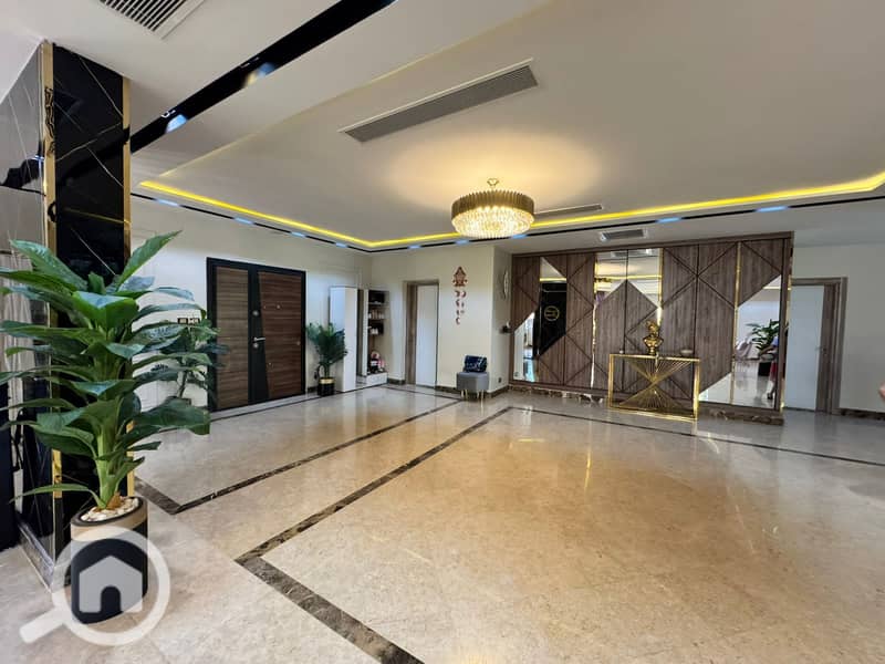 5 a524ac12-fcef-4375-8b56-e68d674ee578. jpeg