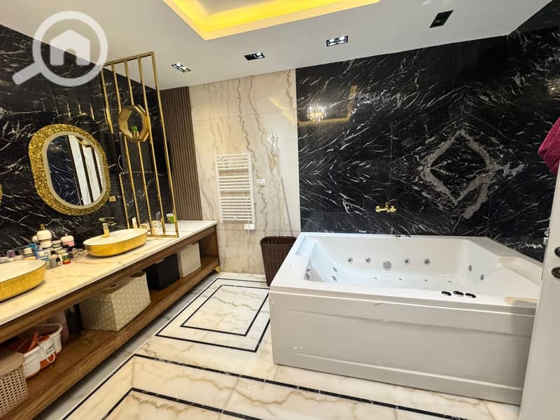 14 d5530cba-9f72-4452-8789-1c59a292536e. jpeg