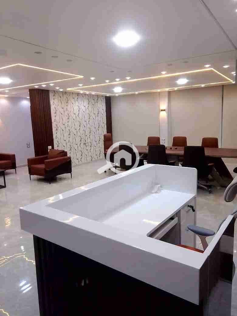 1000435615. jpg 1000435615. jpg