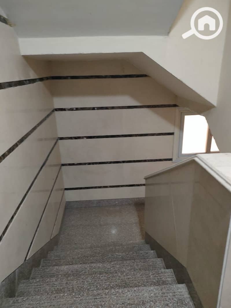 6 WhatsApp Image 2025-09-24 at 9.56. 18 PM (2). jpeg