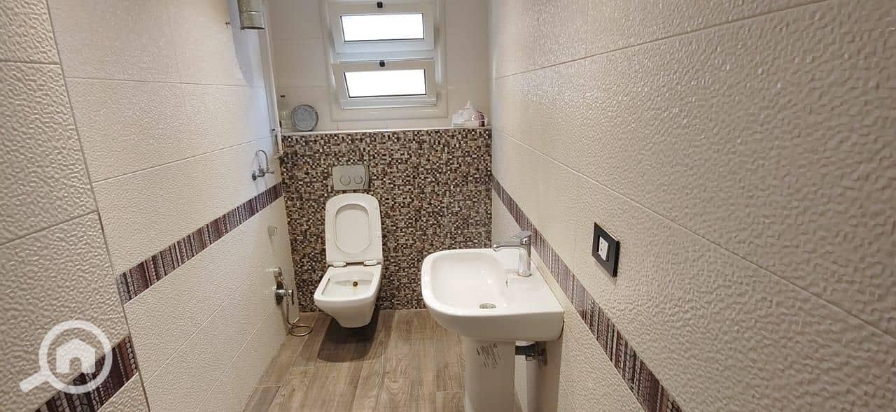 8 WhatsApp Image 2025-09-24 at 9.49. 20 PM. jpeg