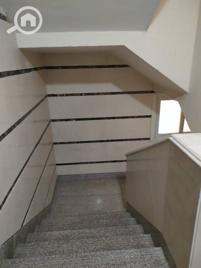 8 WhatsApp Image 2025-09-24 at 9.56. 18 PM (2). jpeg