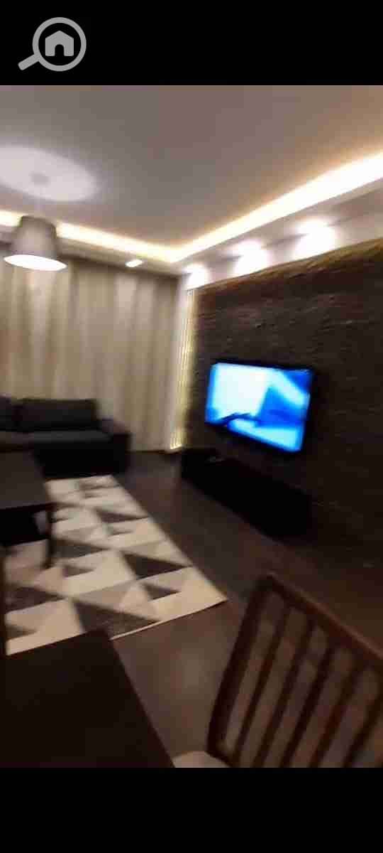 20 1000329979. jpg