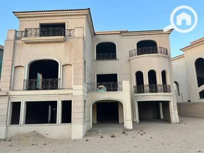 فیلا 5 غرف نوم للبيع في القاهرة الجديدة، القاهرة - IMG-20230518-WA0063. jpg