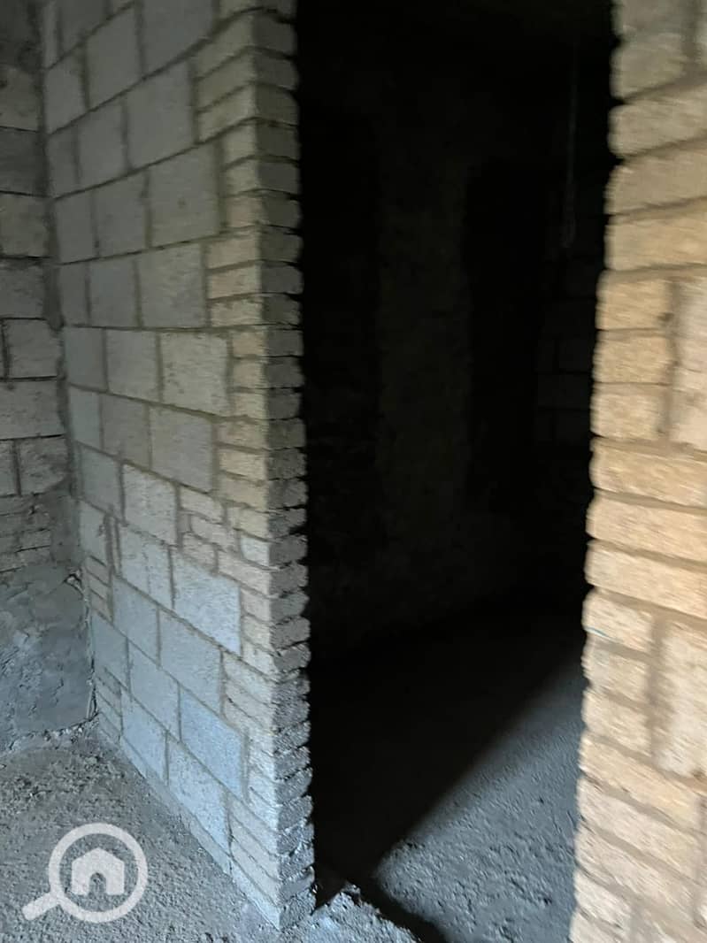 3 6887c92b-92cf-4e44-8315-73d8c3385382. jpg