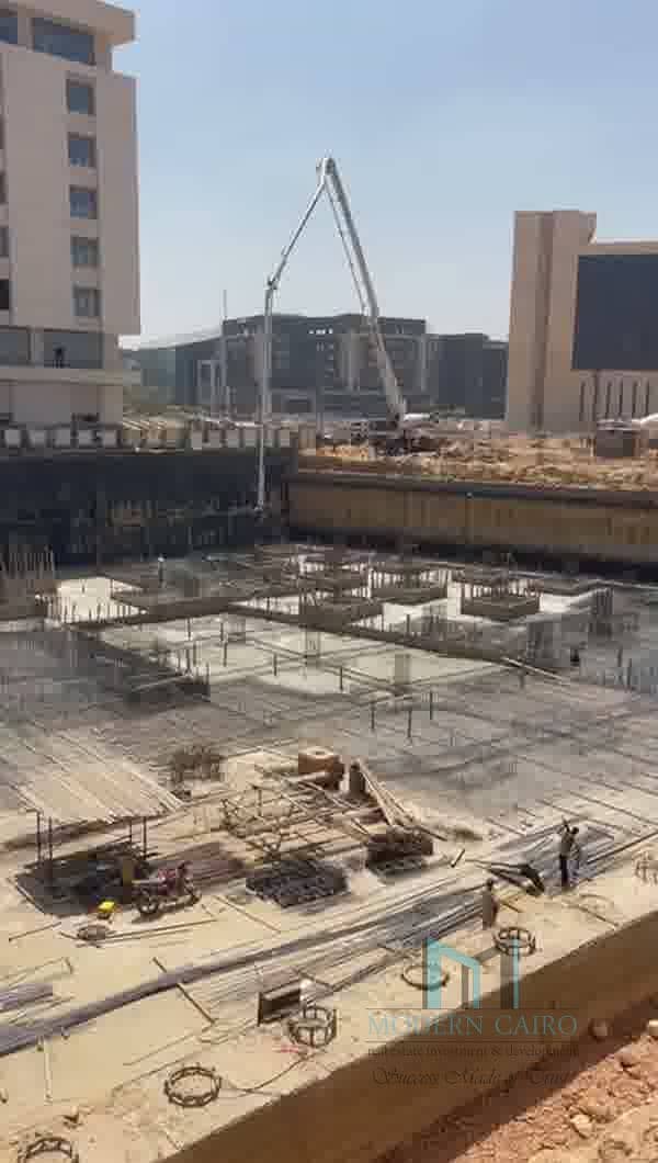 8 ezgif-frame-064. jpg