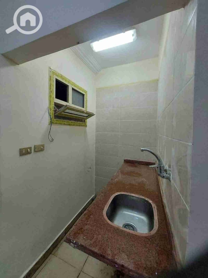 4 1000255260. jpg