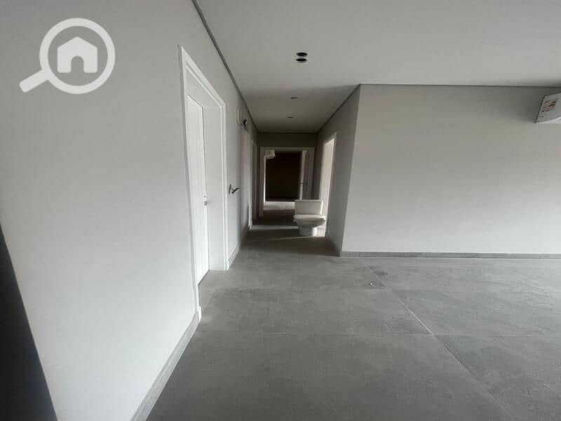 11 WhatsApp Image 2024-09-24 at 14.50. 19_8c2f56bd. jpg