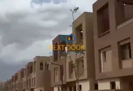 4 Bedroom Townhouse for Sale in New Cairo, Cairo - 86f84ffa-95e6-4227-bd49-d3c3cacdcab4. jpg