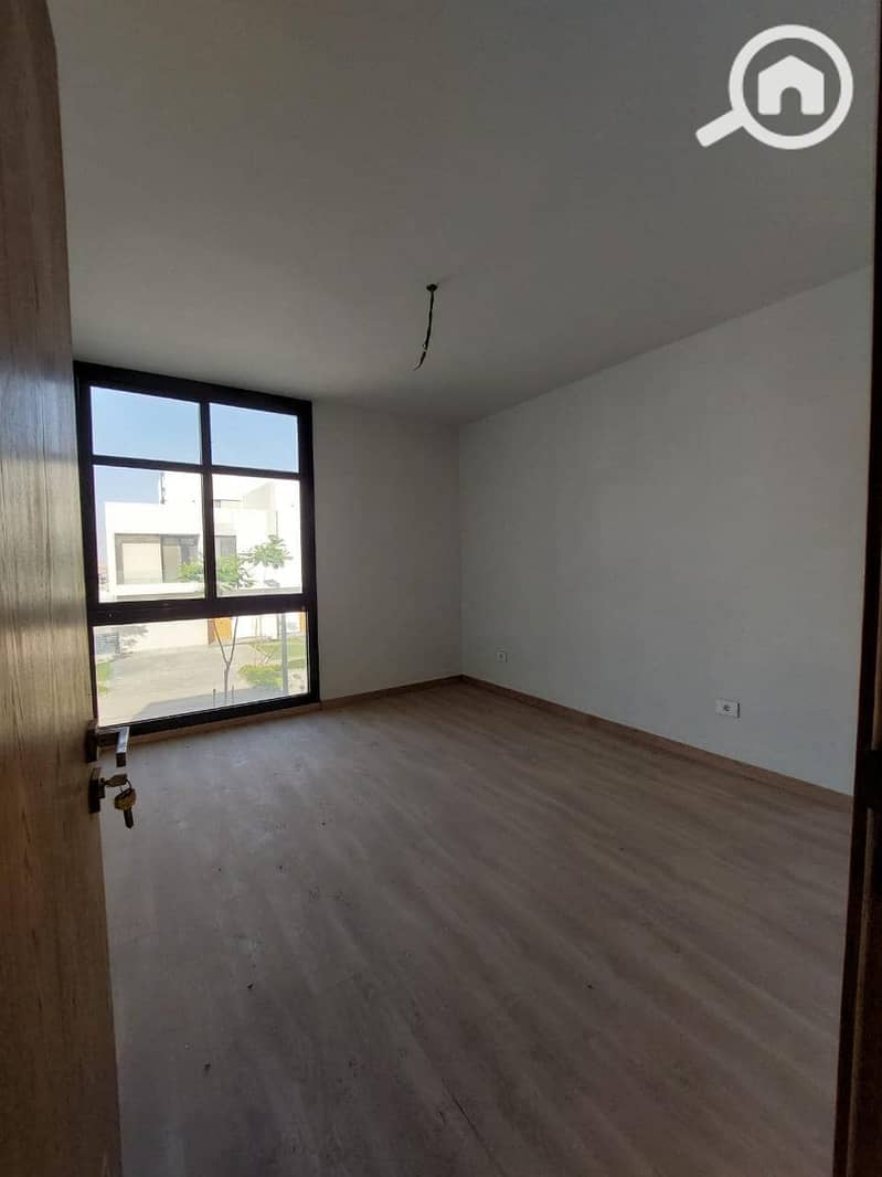 24 471303564_122152557632301231_7317201994756395803_n. jpg