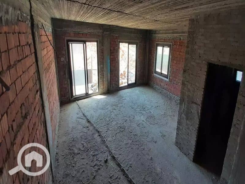 2 60d05e63-22f3-49ec-9729-0a00e37e0db6. jpg