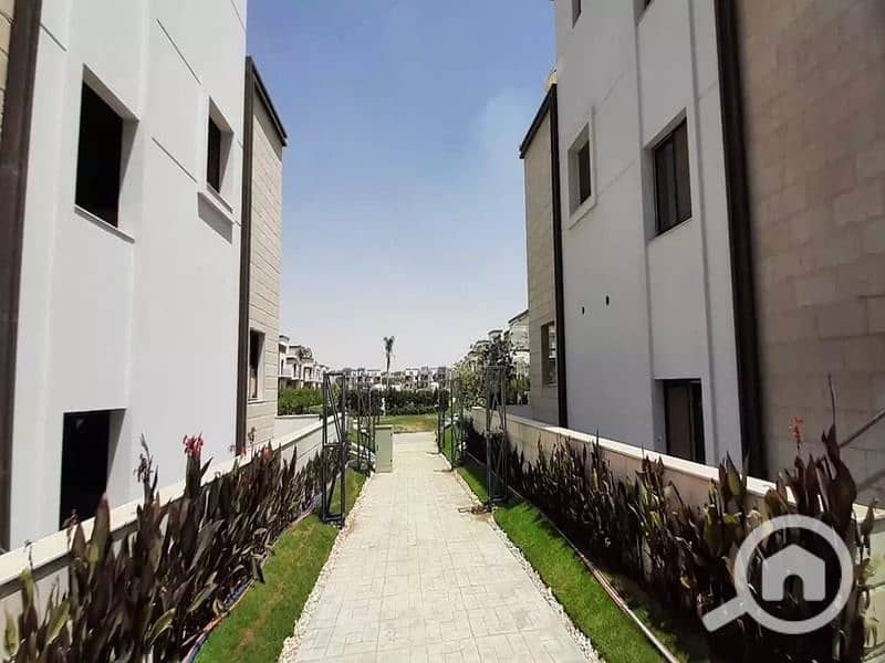 13 af663b96-5db2-490c-9795-5b1b3e457eed. jpg