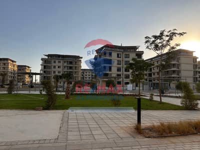 4 Bedroom Flat for Sale in 6th of October, Giza - PHOTOS (126). jpeg