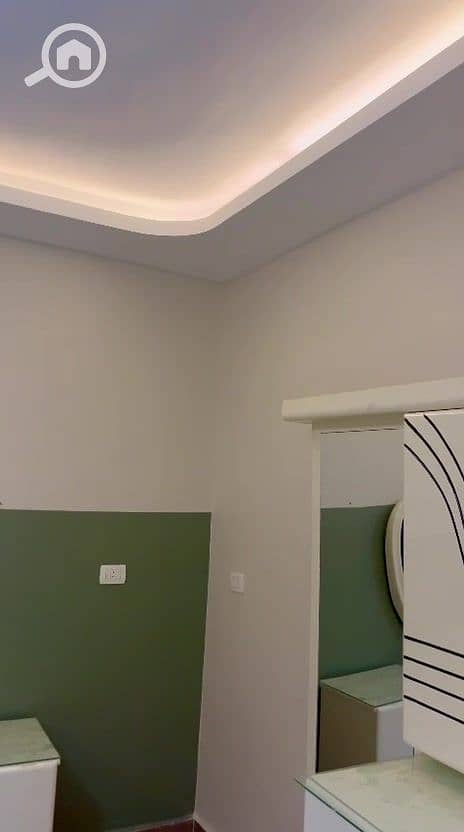 21 WhatsApp Video 2025-09-28 at 21.41. 56_ba26db2b_000014. jpg