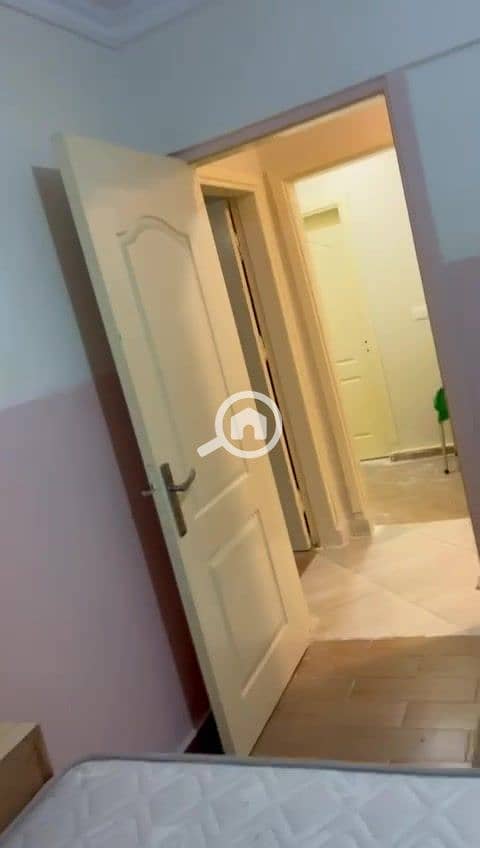 24 WhatsApp Video 2025-09-28 at 21.41. 57_6e7d0e5b_000030. jpg
