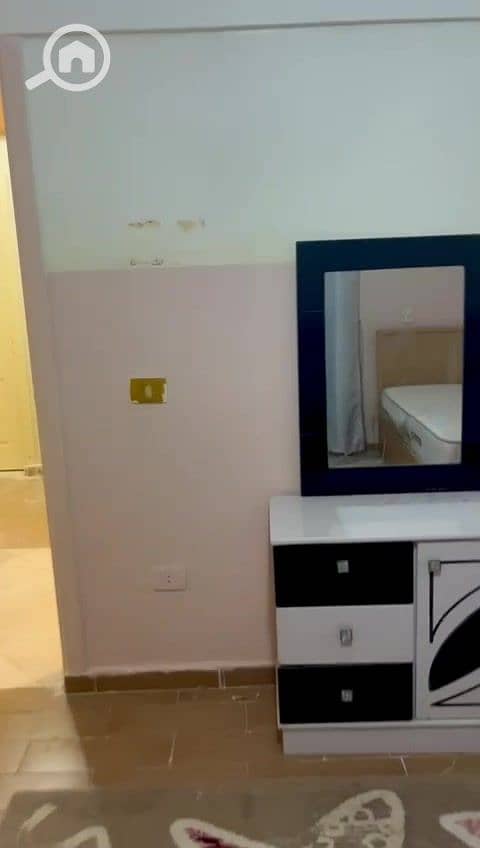 36 WhatsApp Video 2025-09-28 at 21.41. 57_a17d675f_000031. jpg