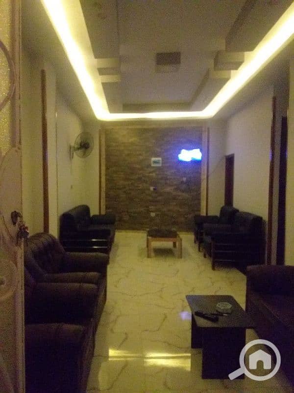 شقه غرفه وصاله ومطبخ وحمام بشاطي مينا حشيش