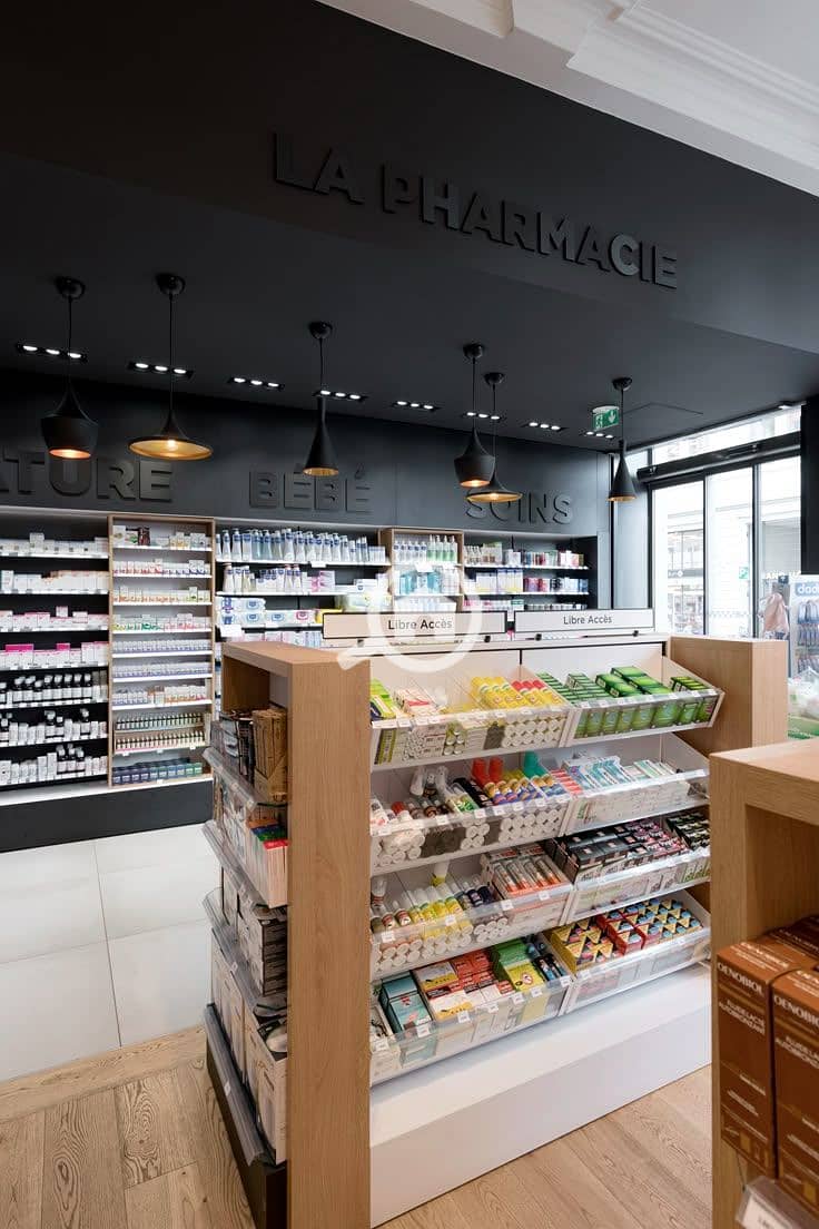 6 AUTHENTICITÉ & MODERNITÉ - Agencement Pharmacie de la Barre (69). jpeg