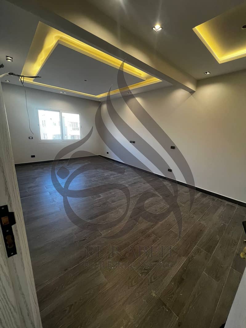 4 WhatsApp Image 2025-09-28 at 10.25. 52 AM (1). jpeg