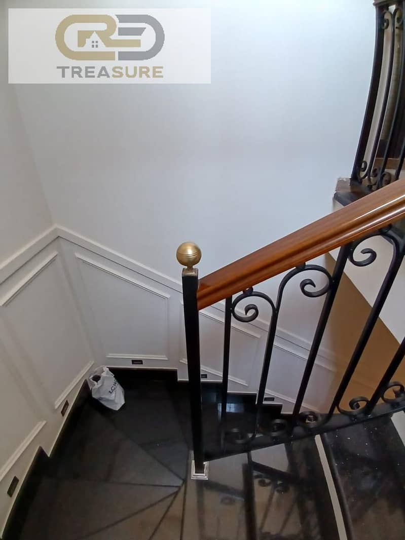 7 WhatsApp Image 2025-09-29 at 12.37. 25 PM (2). jpeg