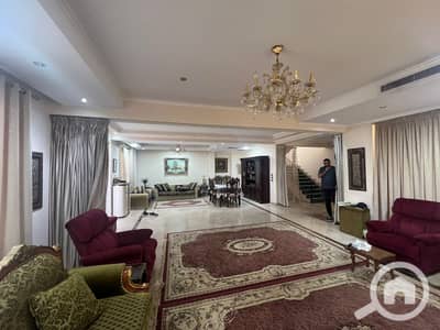 فیلا 7 غرف نوم للبيع في مدينة الشروق، القاهرة - WhatsApp Image 2025-09-05 at 15.16. 05_aba9c43a. jpg