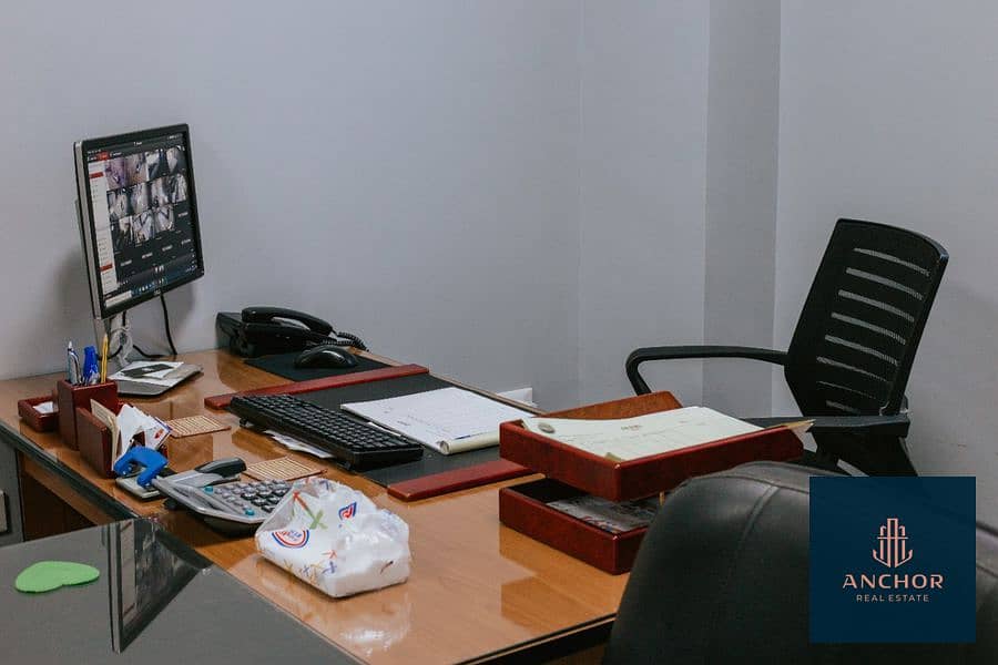 7 7_900x600. jpg