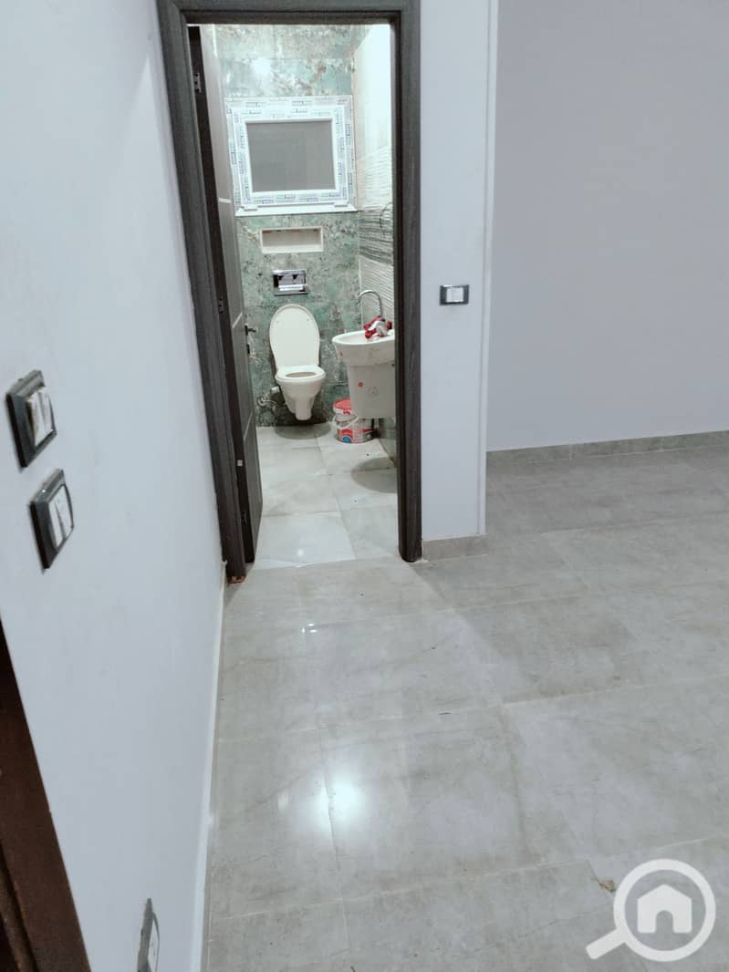 4 1000810782. jpg