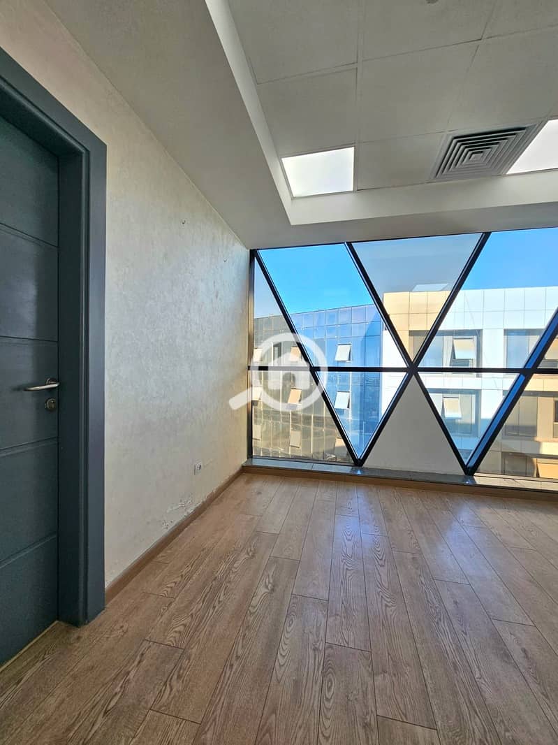 5 f7f52598-49f8-4df1-b01c-8a286e722298. jpeg