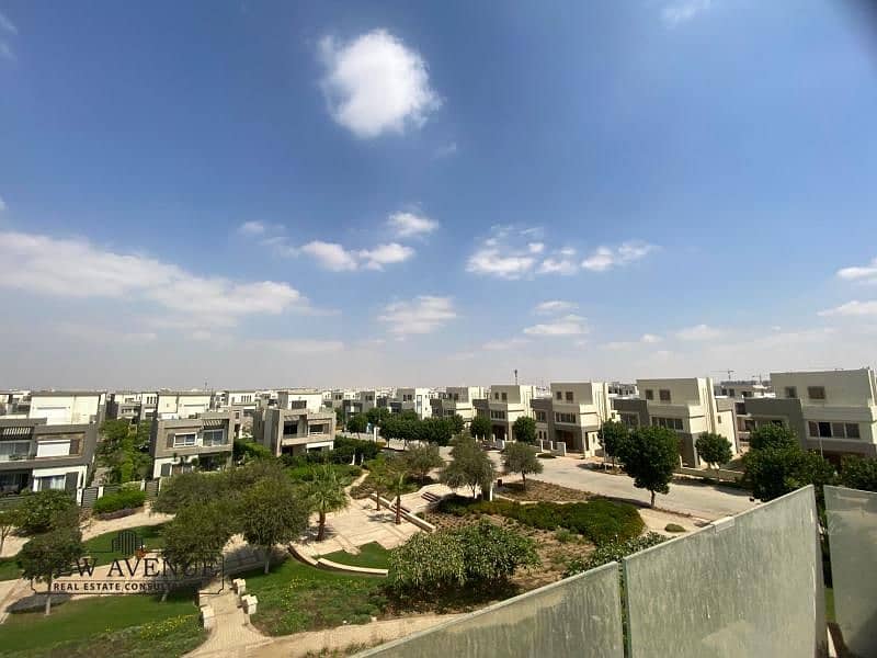 5 WhatsApp Image 2025-09-29 at 5.01. 37 PM. jpg