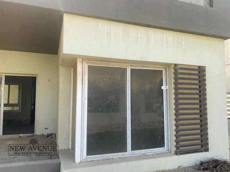 6 WhatsApp Image 2025-09-29 at 5.01. 38 PM (1). jpg