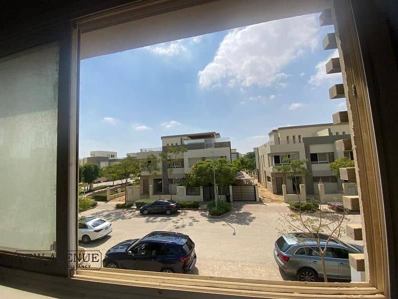 7 WhatsApp Image 2025-09-29 at 5.01. 38 PM. jpg