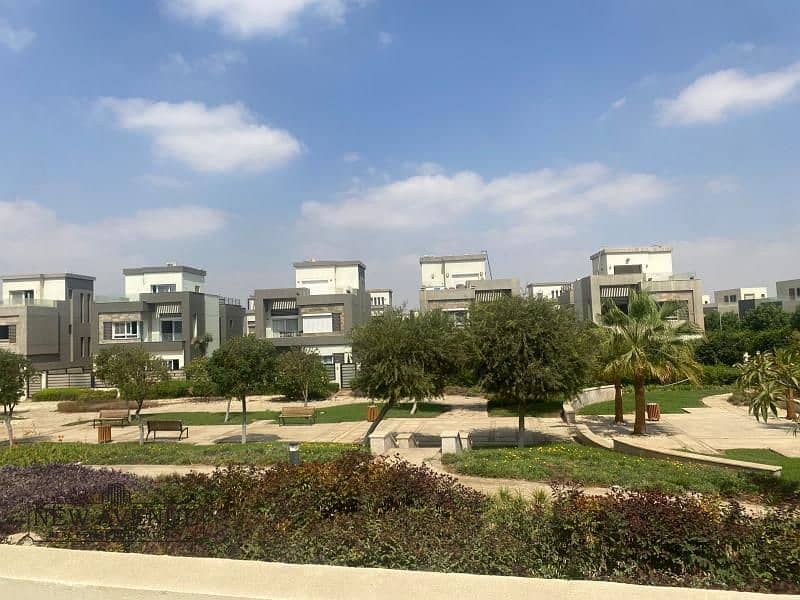 8 WhatsApp Image 2025-09-29 at 5.01. 40 PM (2). jpg