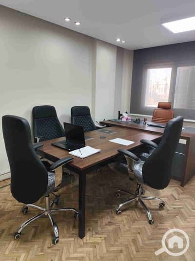 مکتب  للايجار في مصر الجديدة، القاهرة - 84203. jpg