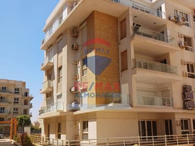 3 Bedroom Apartment for Sale in 6th of October, Giza - 3. png
