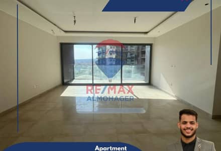 3 Bedroom Flat for Sale in Sheikh Zayed, Giza - 225ad5f2-454a-493d-8fb1-51f35b20bd83. jpg