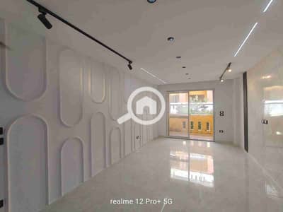 2 Bedroom Flat for Sale in 6th of October, Giza - 1000311389. jpg