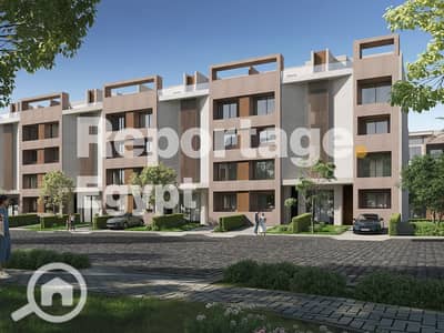 4 Bedroom Duplex for Sale in Mostakbal City, Cairo - 5. jpg