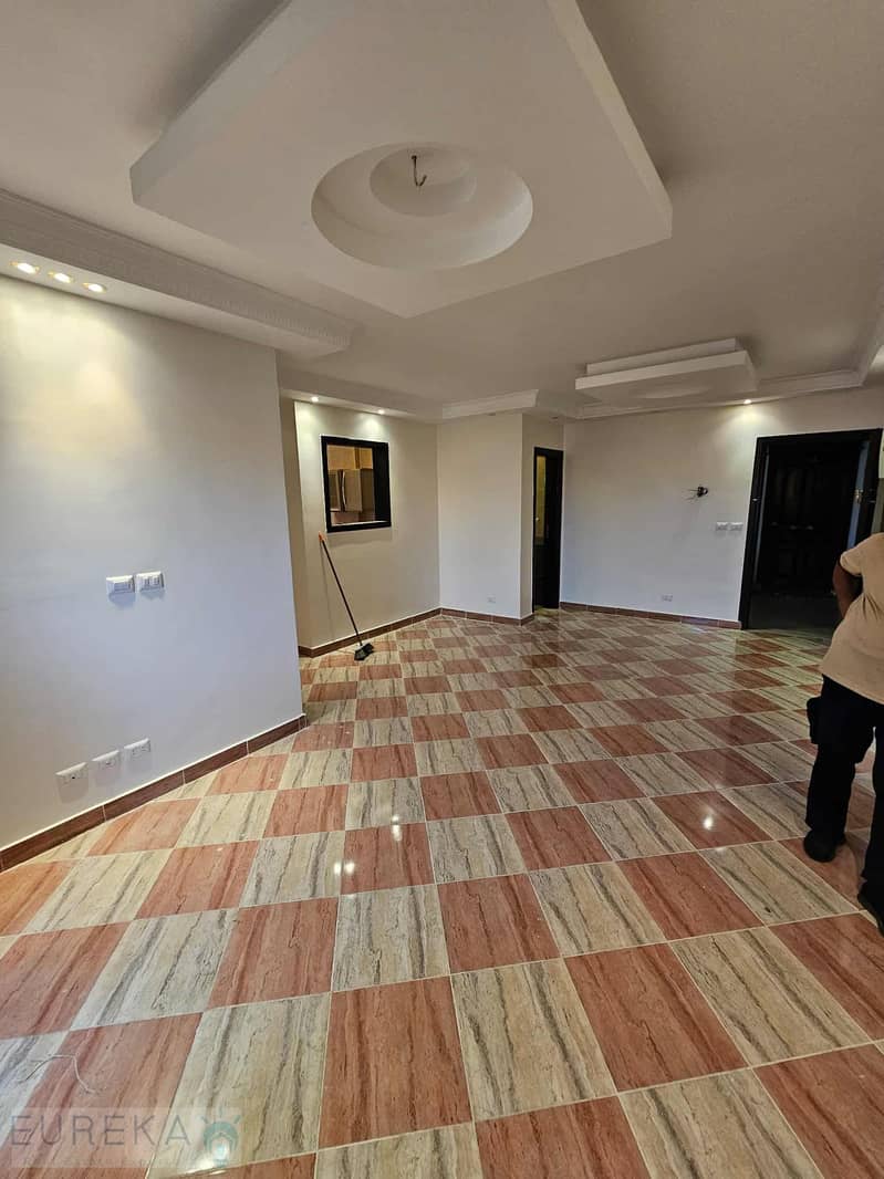 5 c8a64b6b-a9b0-4ae2-bee4-df755c6f59b5. jpg