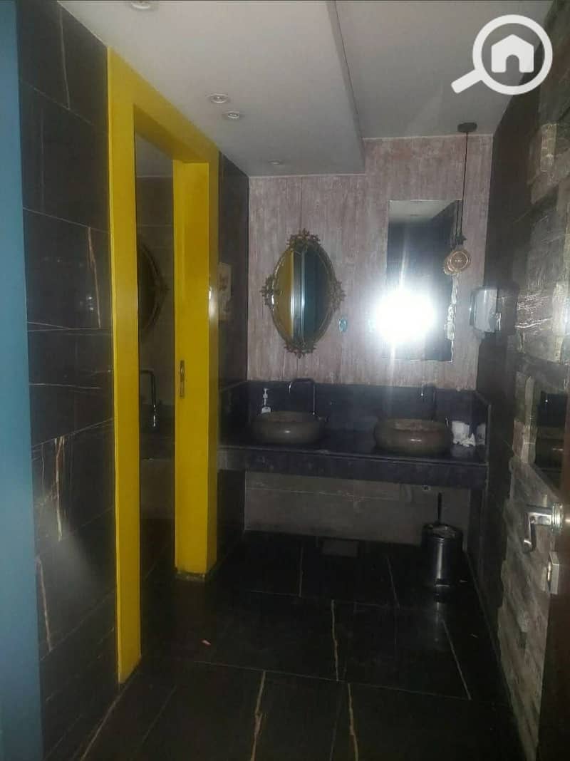 11 3c5b13ac-de4f-42b3-908d-59d05c3bcf0e. jpeg