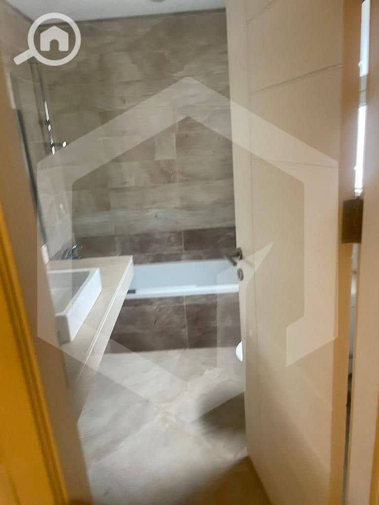 10 Jasper Woods New Giza 10. jpg